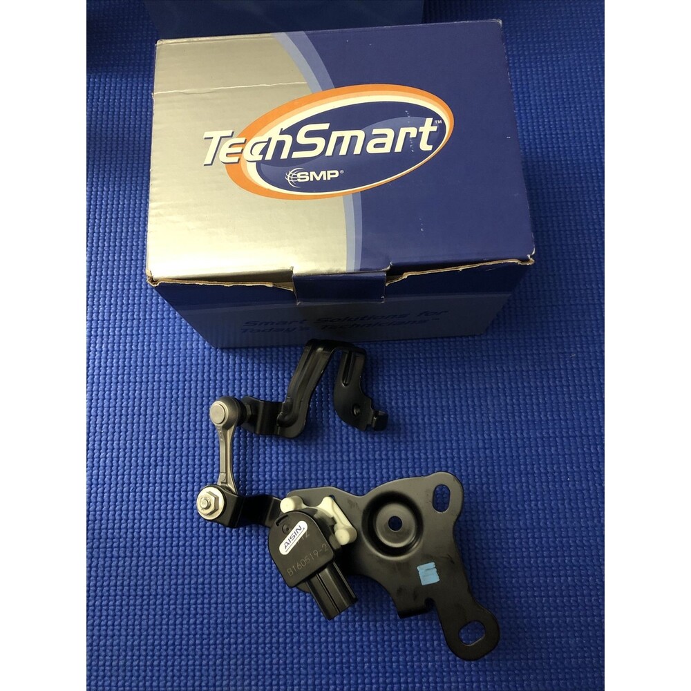 LEXUS CT200H HEADLIGHT LEVEL SENSOR B71101 TechSmart
